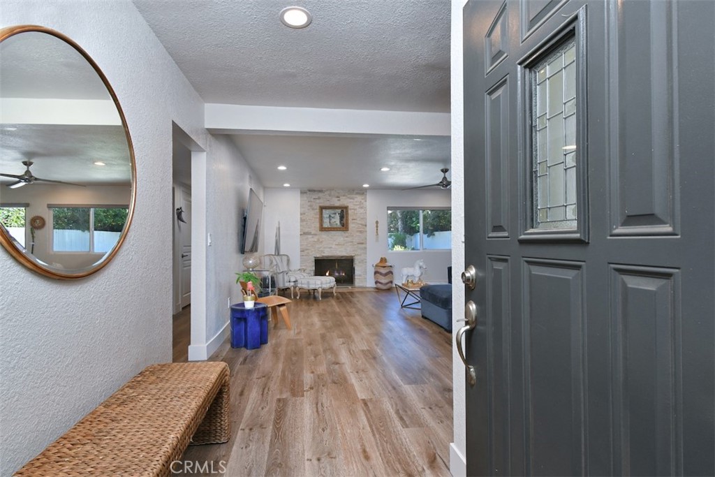 13753 Calvert Property Photo 8