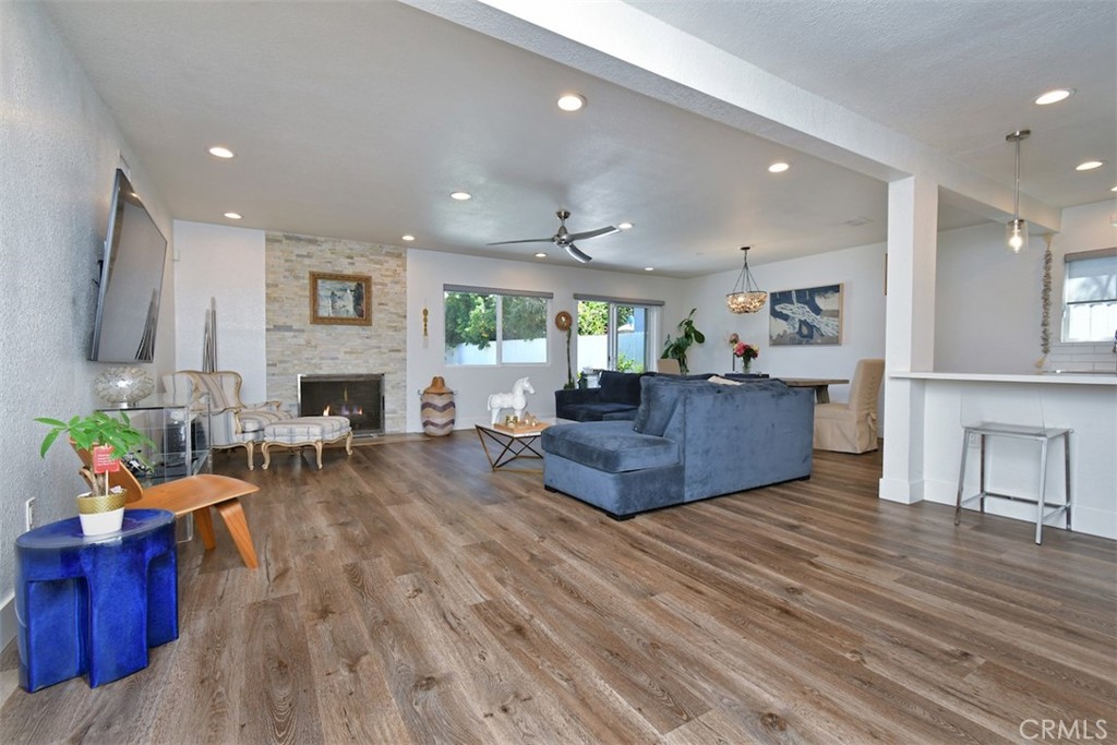 13753 Calvert Property Photo 9