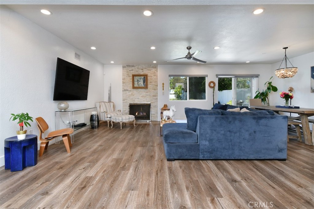 13753 Calvert Property Photo 11
