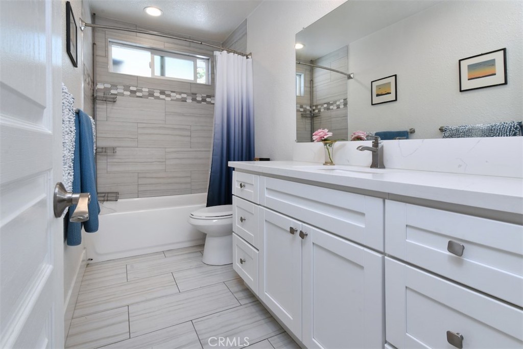 13753 Calvert Property Photo 30