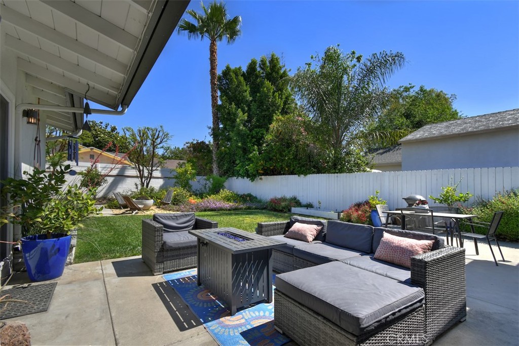 13753 Calvert Property Photo 40