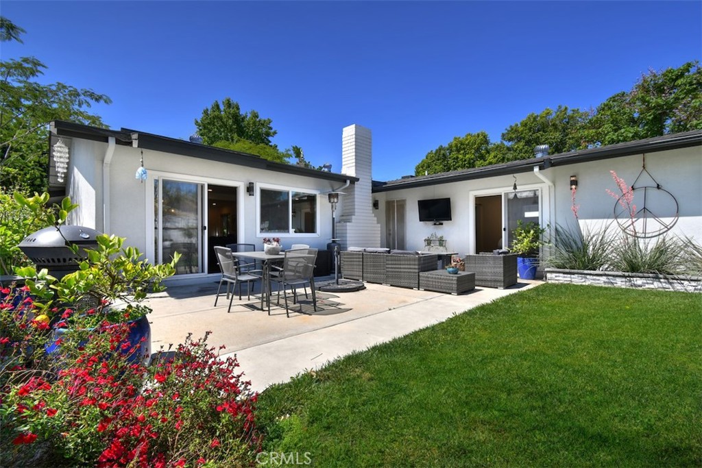 13753 Calvert Property Photo 41