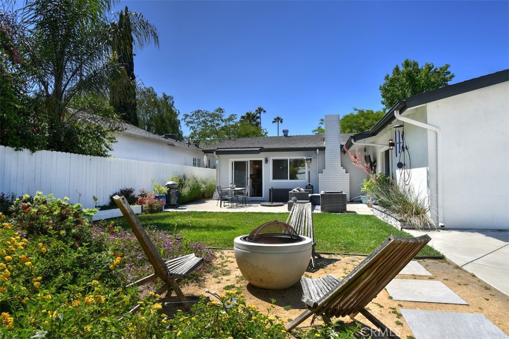 13753 Calvert Property Photo 53