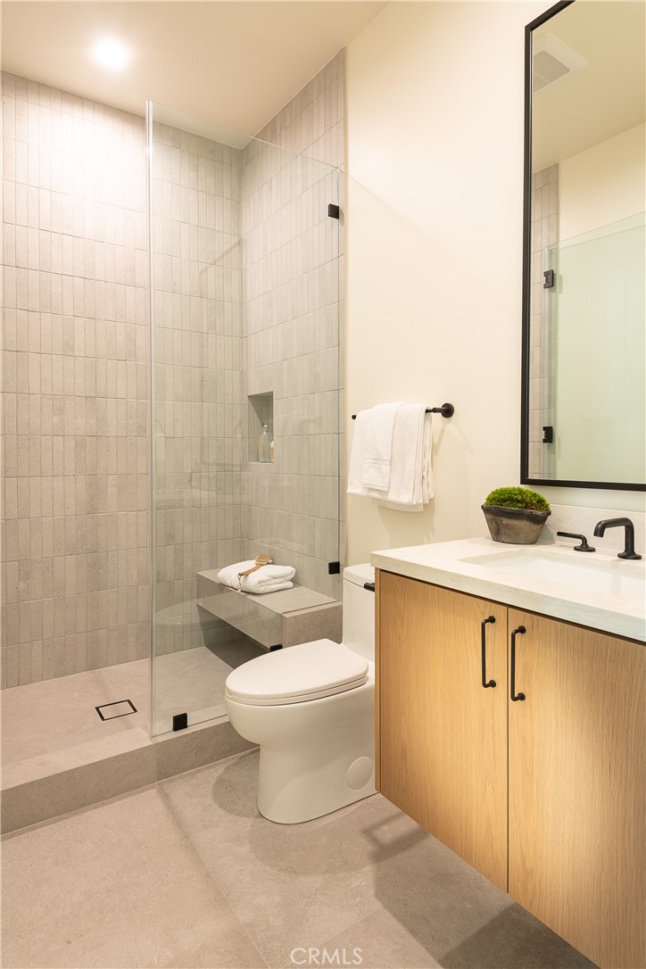5421 Bothwell Property Photo 22