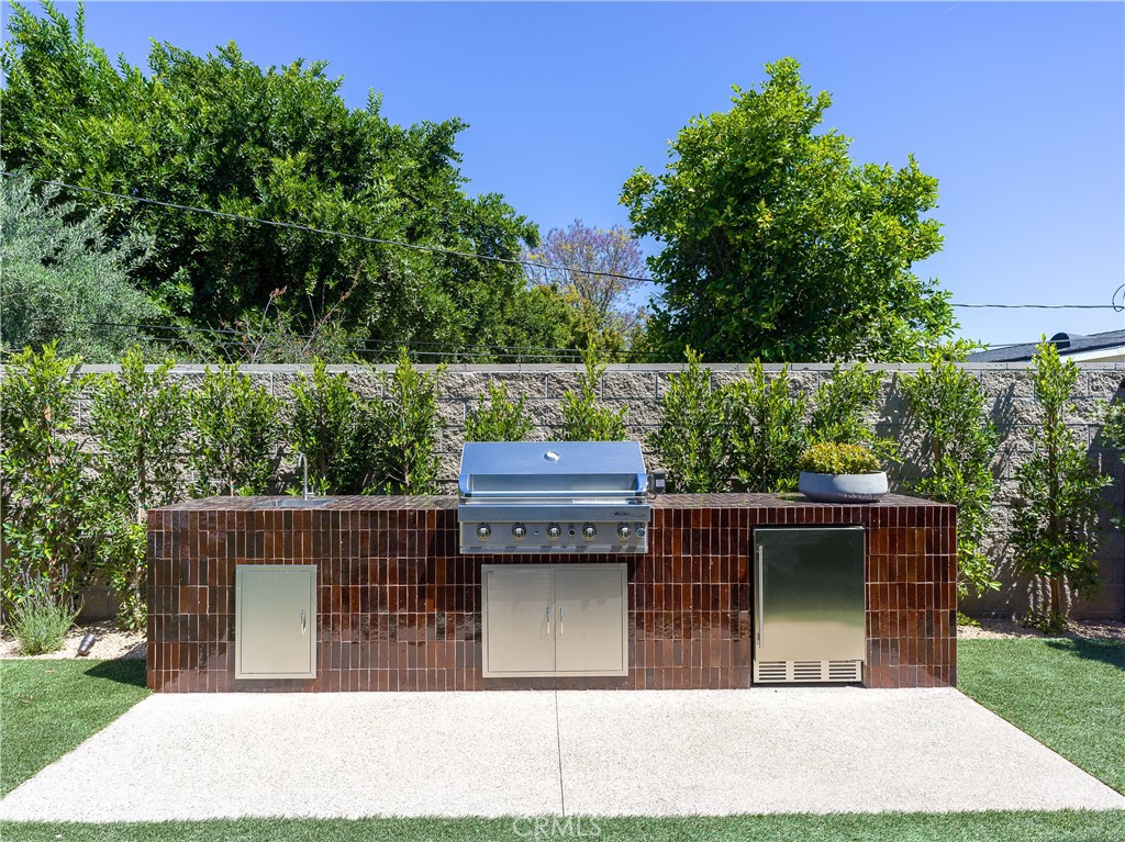 5421 Bothwell Property Photo 46