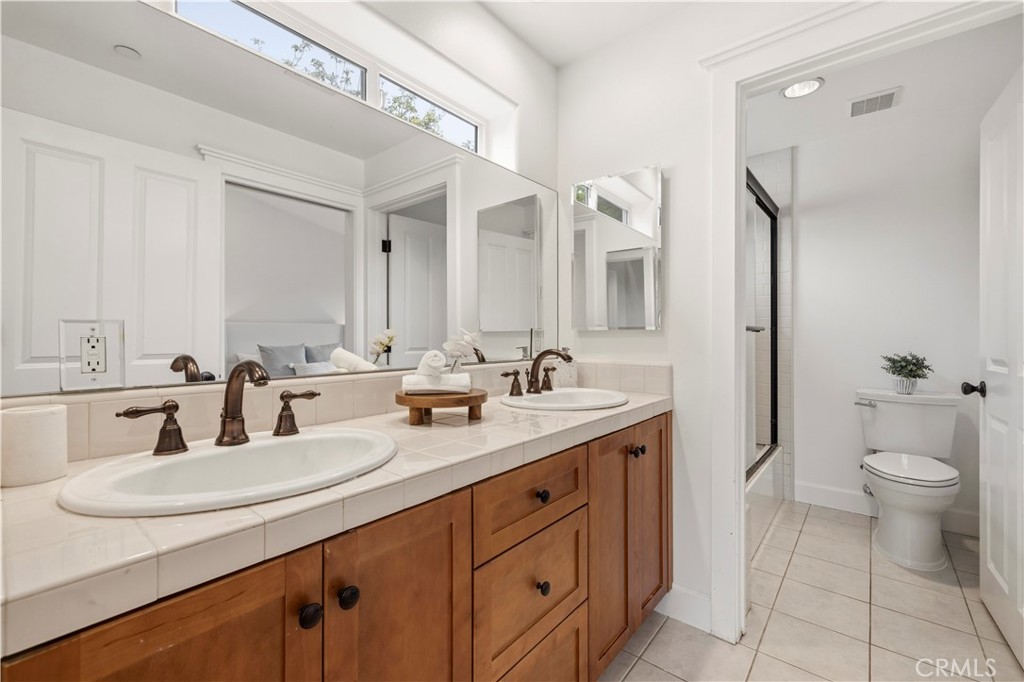 10052 Heatherglen Court Property Photo 43