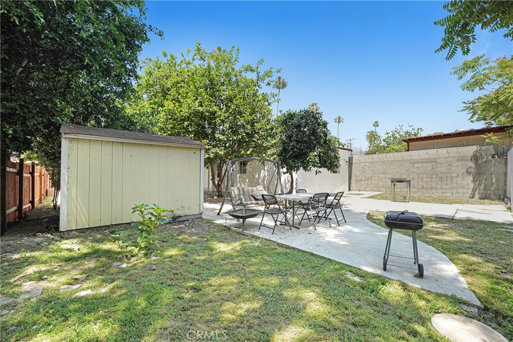 15720 Roxford Street Property Photo 23