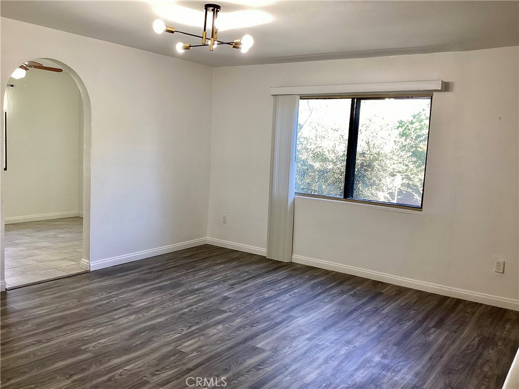 17836 Killion Street A Property Photo 6