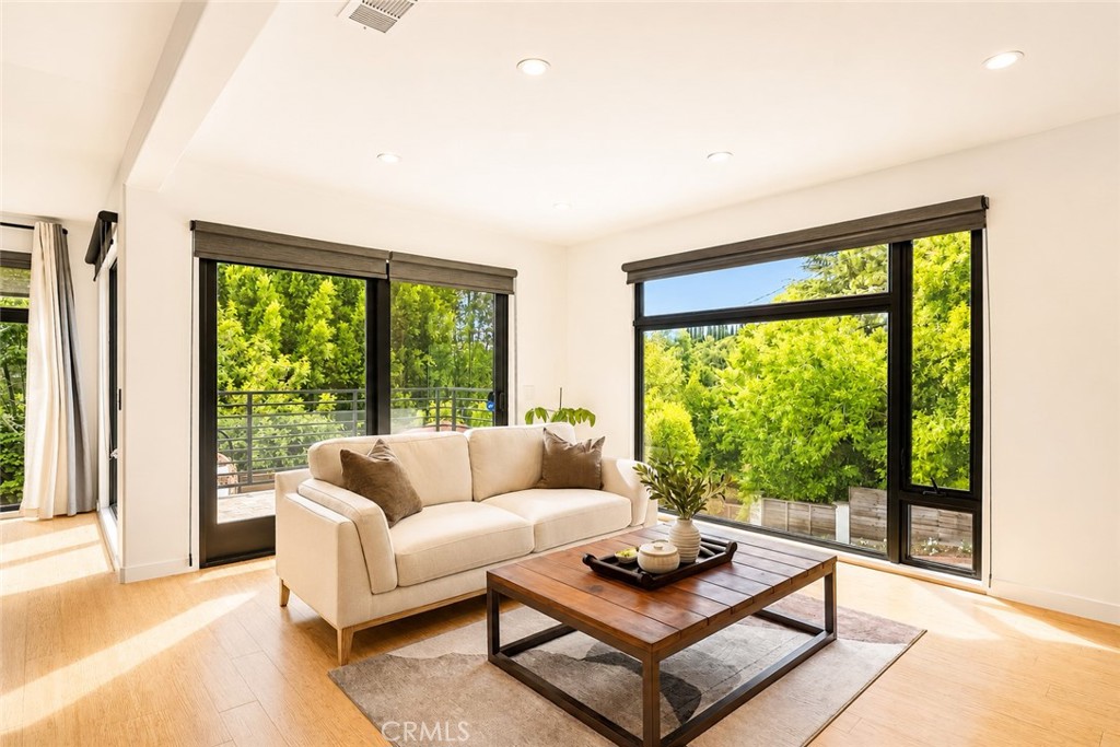 13082 Blairwood Drive Property Photo 19