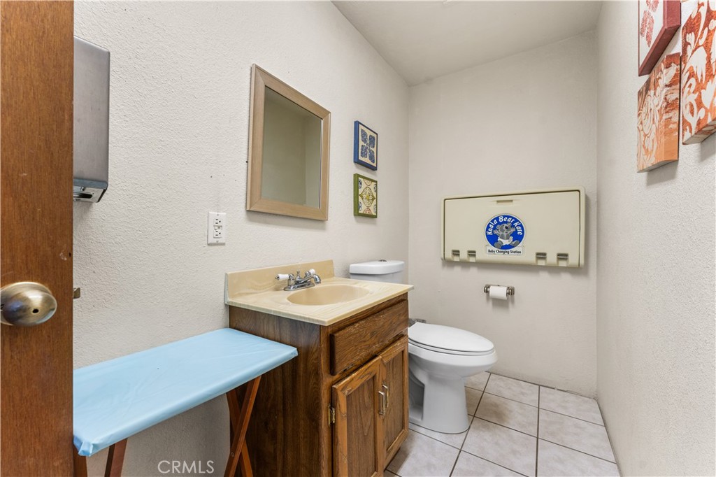 13007 Glenoaks Boulevard Property Photo 69