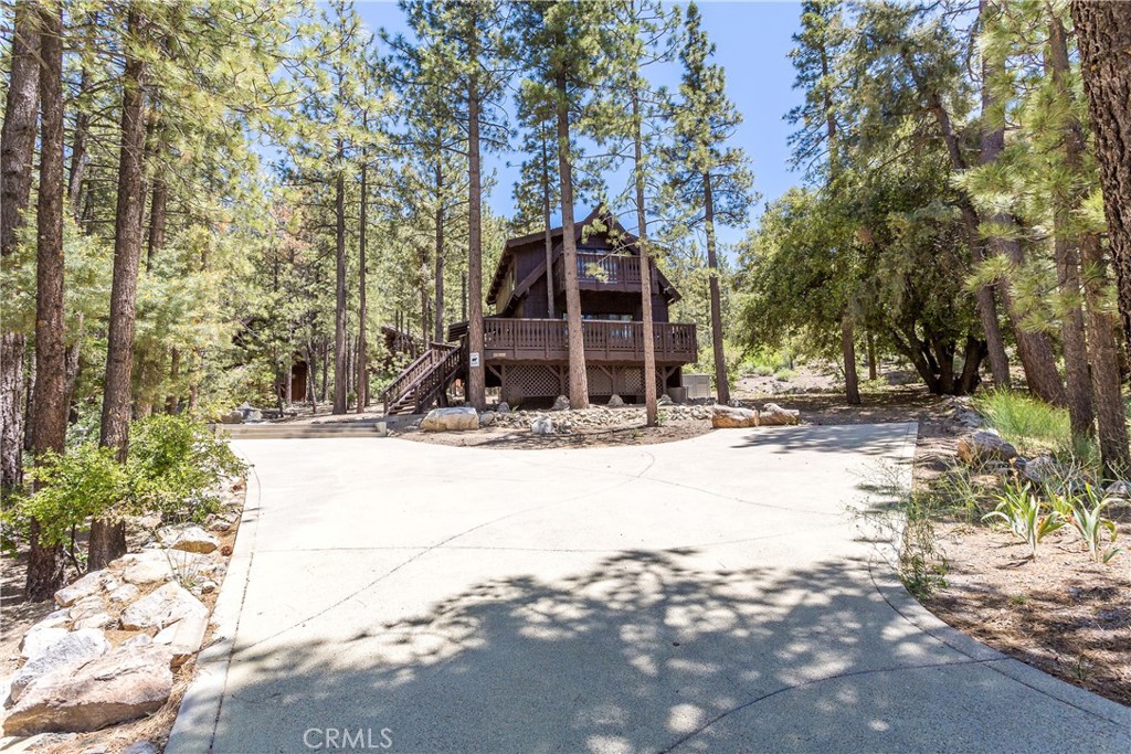 1600 Woodland Property Photo 2