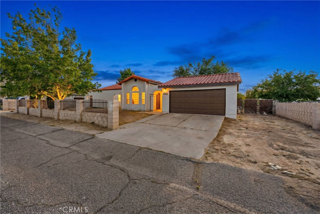 40251 Fieldspring Property Photo 1