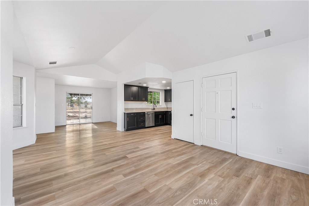 40251 Fieldspring Property Photo 11
