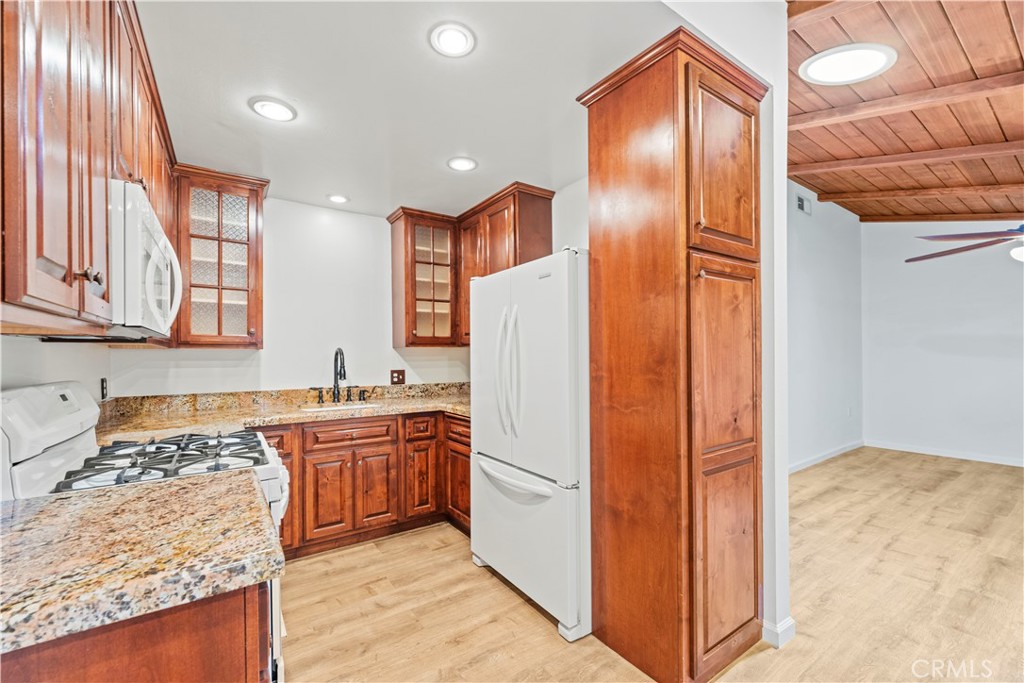 19120 Avenue Of The Oaks A Property Photo 17