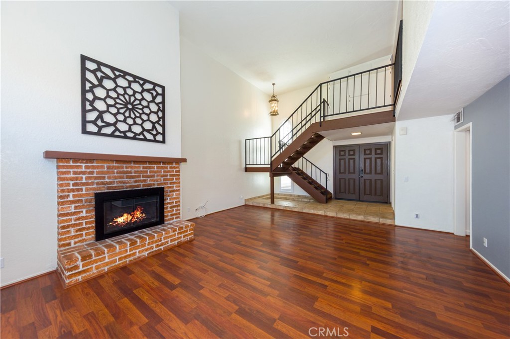 39945 Santa Fe Property Photo 4