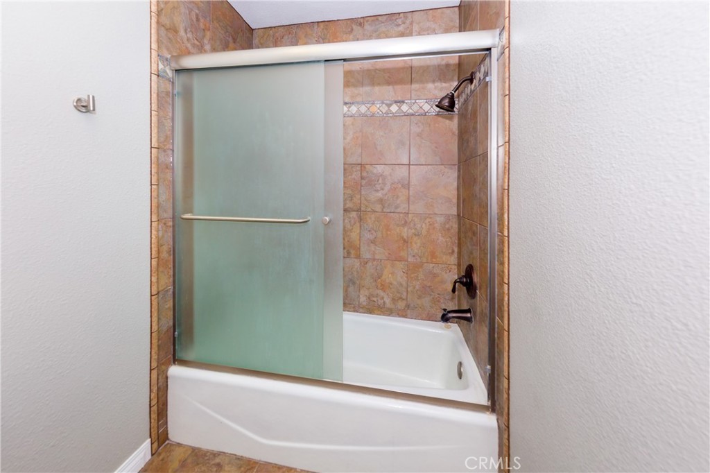39945 Santa Fe Property Photo 17