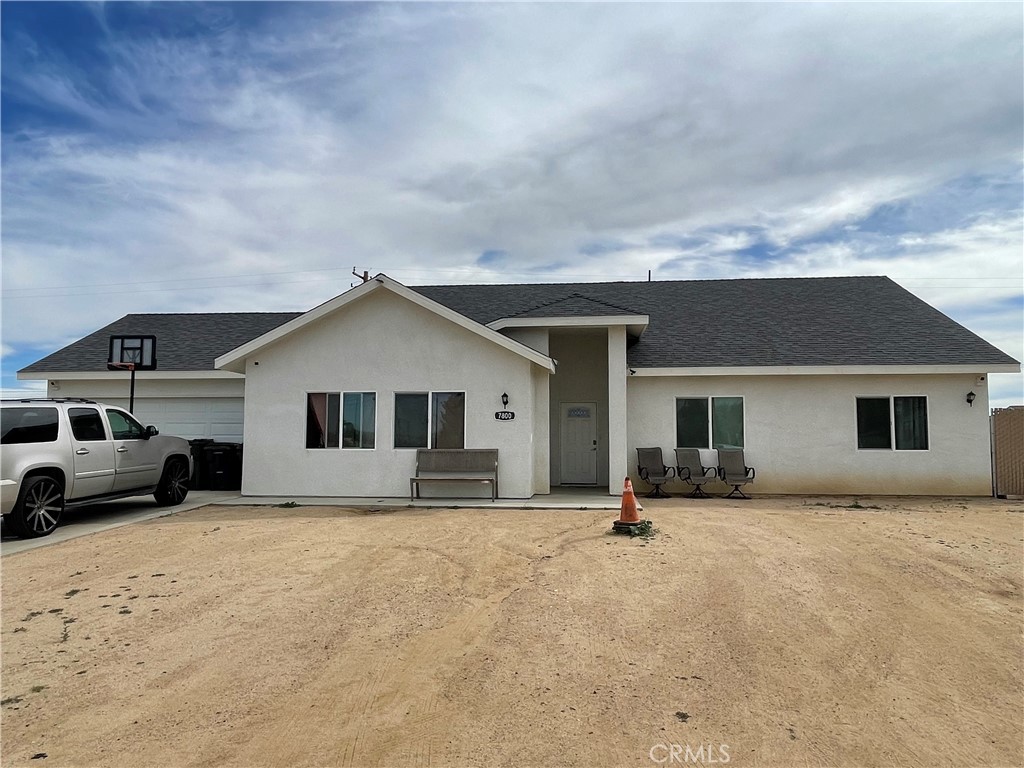 7800 Bay Avenue Property Photo 1