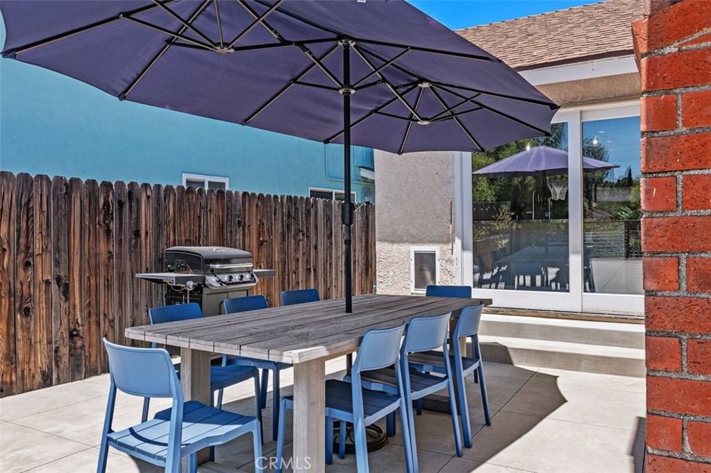 5551 Rainbow Crest Property Photo 5