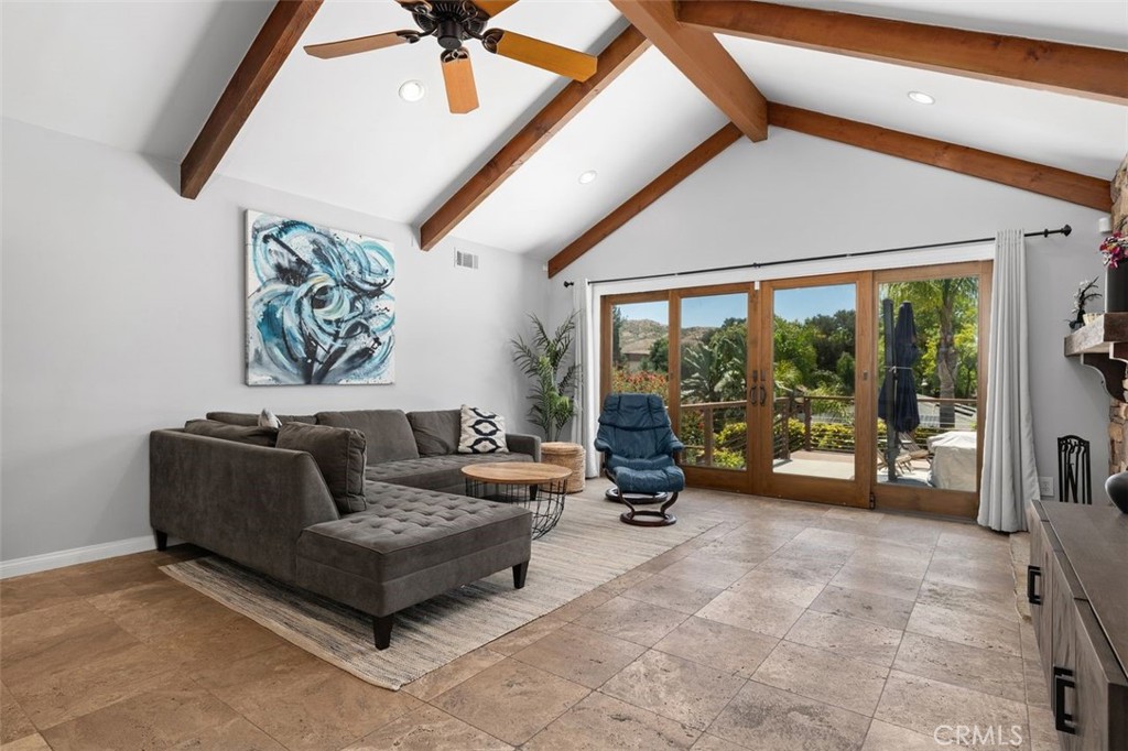 5551 Rainbow Crest Property Photo 8
