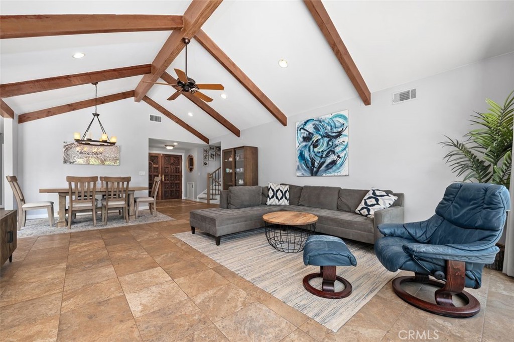 5551 Rainbow Crest Property Photo 9