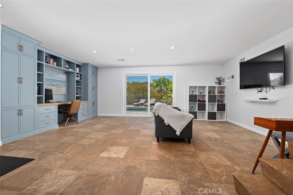 5551 Rainbow Crest Property Photo 17