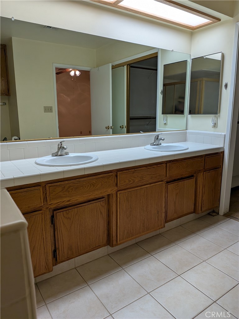 8817 Sierra Oak Property Photo 7