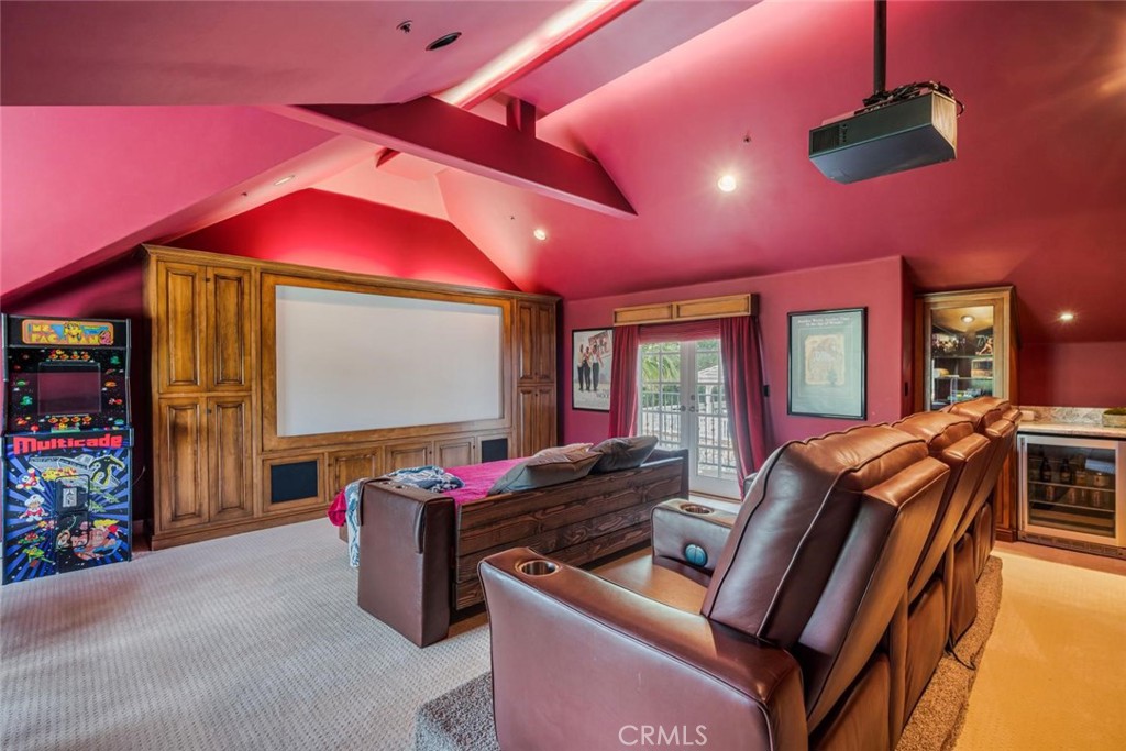 1 Mustang Lane Property Photo 30