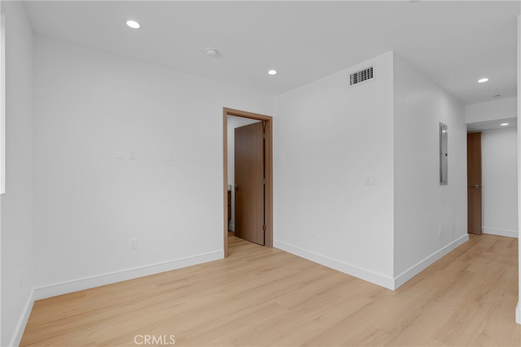 5220 Strohm Avenue Property Photo 15