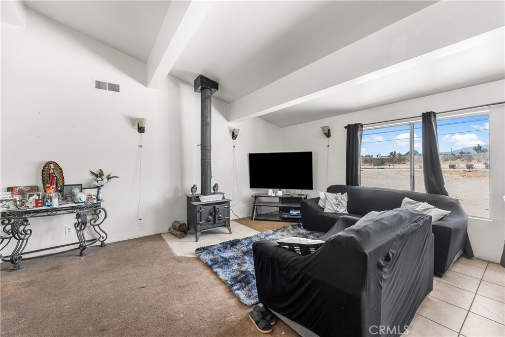 3104 Sacramento Property Photo 4