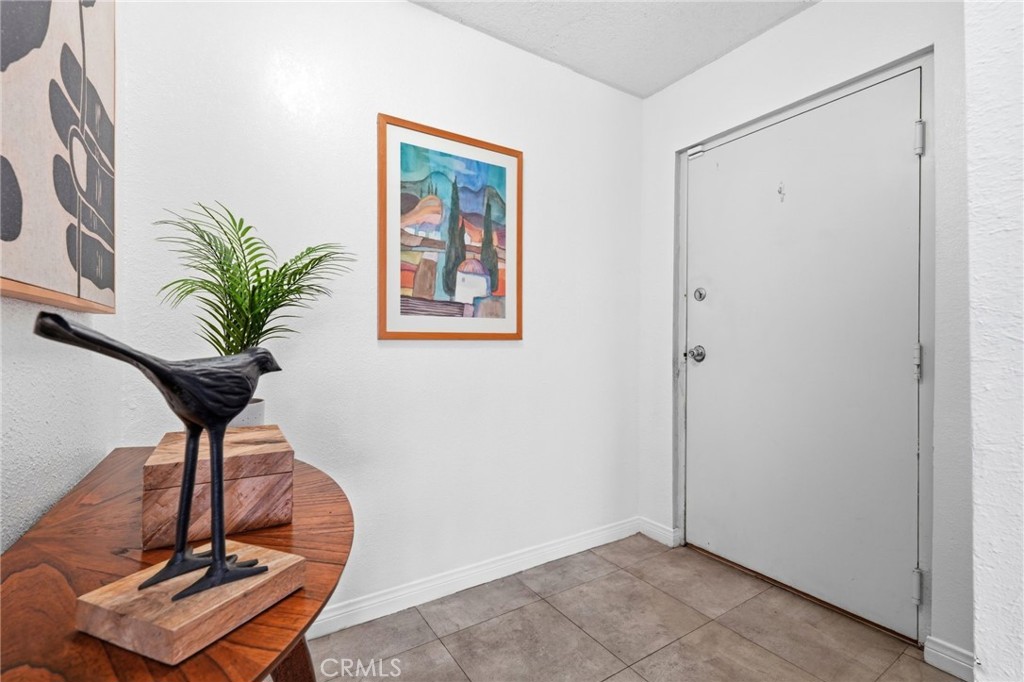 7304 Balboa C Property Photo 24