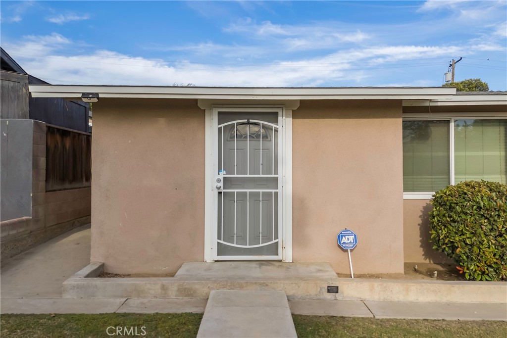 3305 Dwight Street Property Photo 5