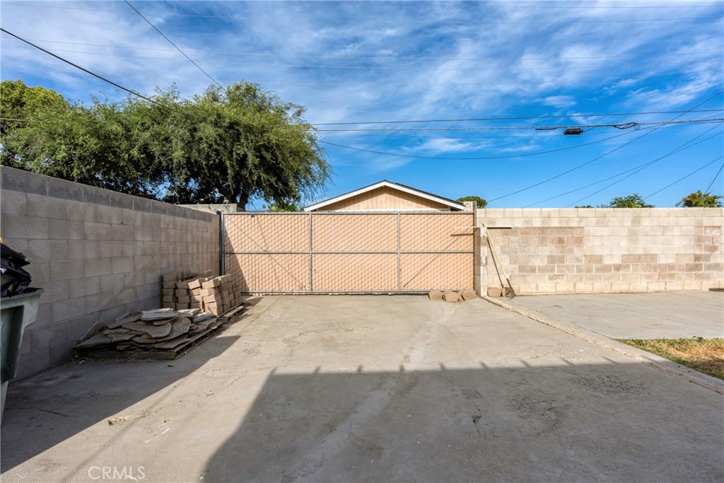 3305 Dwight Street Property Photo 40