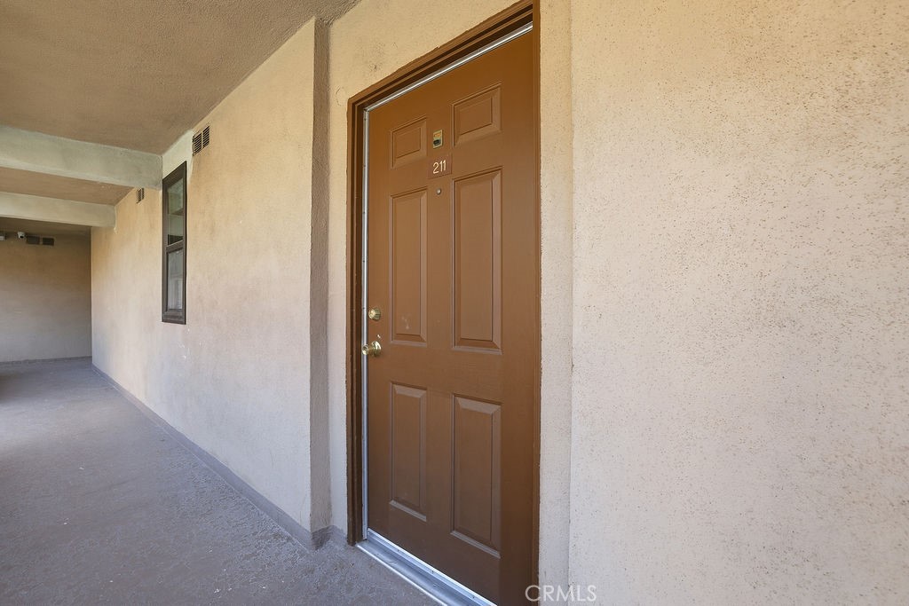 17000 Burbank Boulevard 211 Property Photo 15