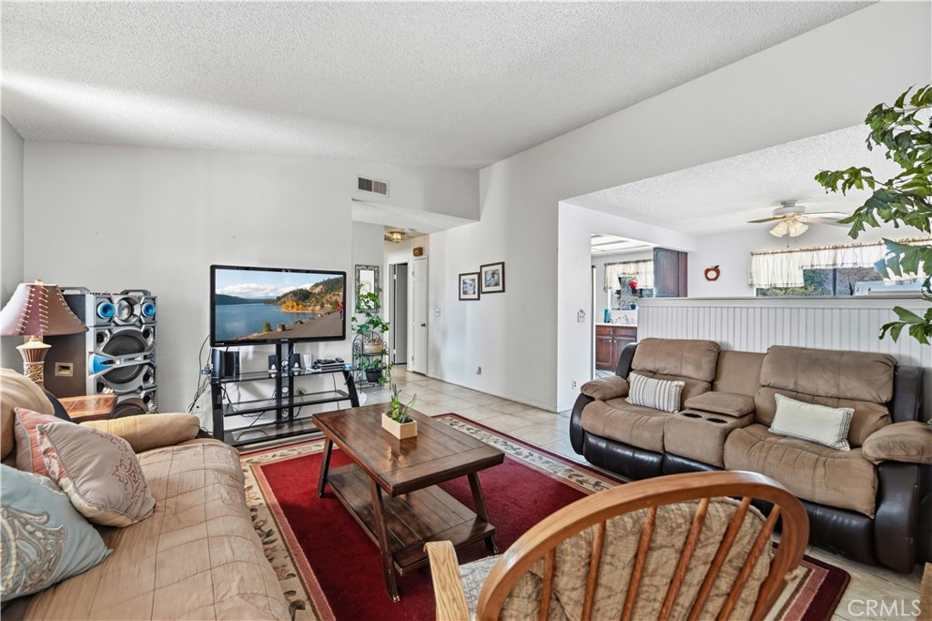 40954 168th E Property Photo 5