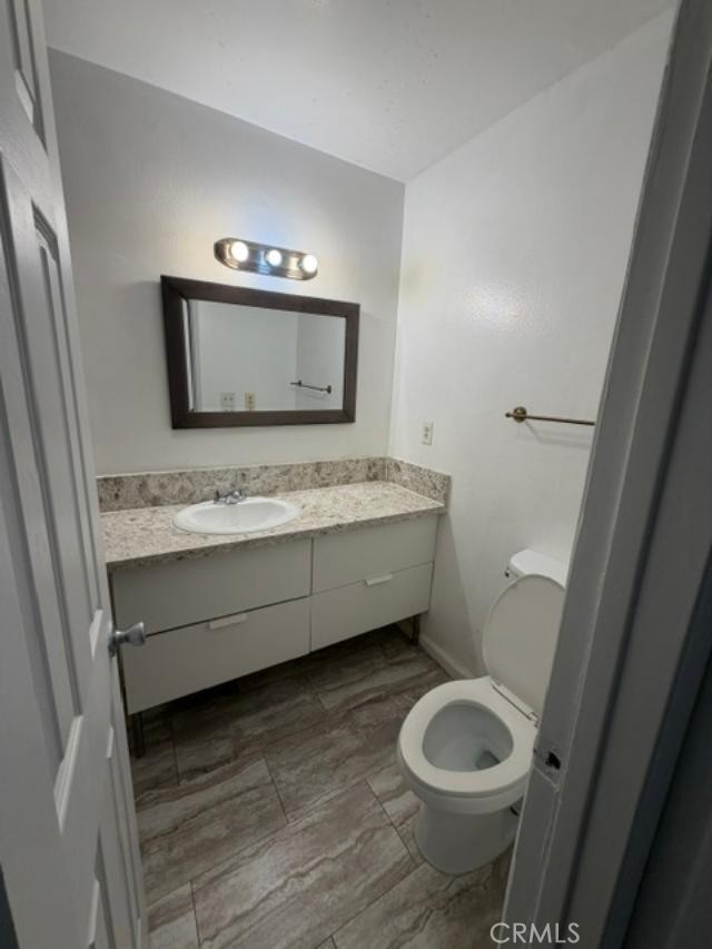 5403 Newcastle 8 Property Photo 20
