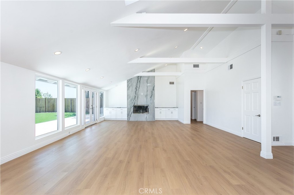 16973 Strawberry Property Photo 6
