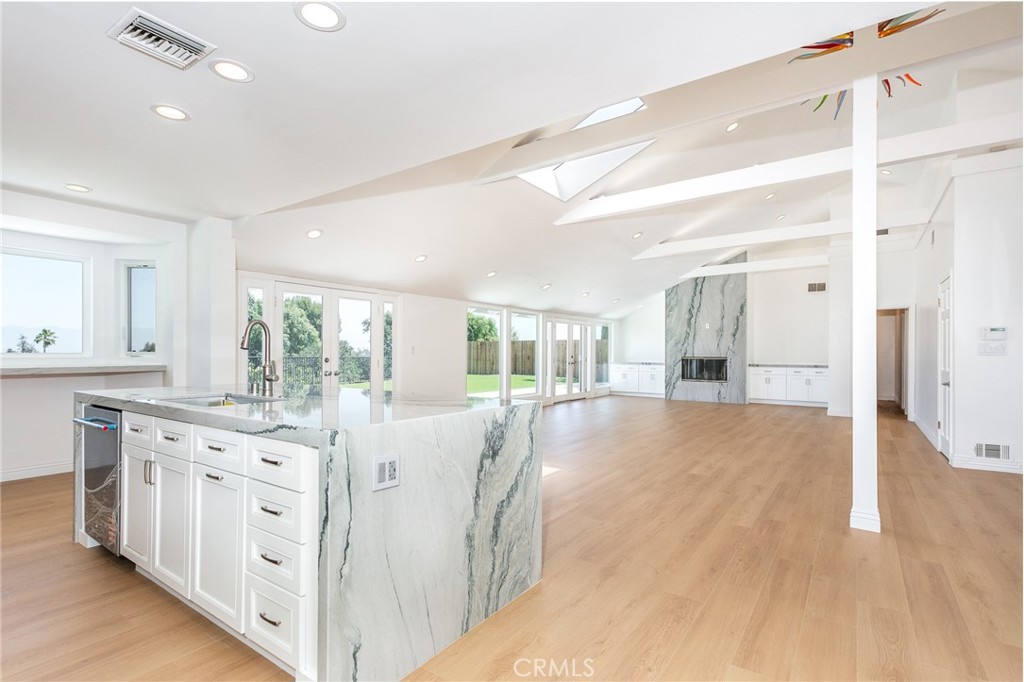 16973 Strawberry Property Photo 9