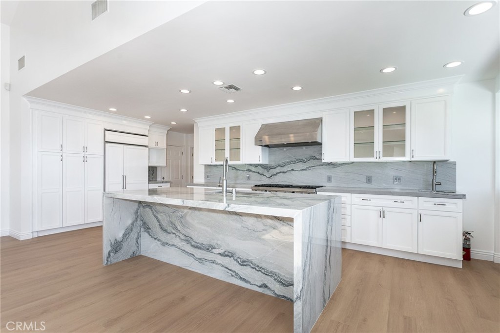 16973 Strawberry Property Photo 10