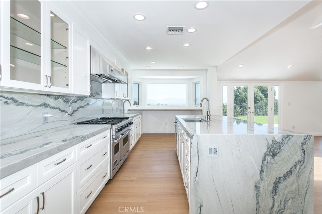 16973 Strawberry Property Photo 11