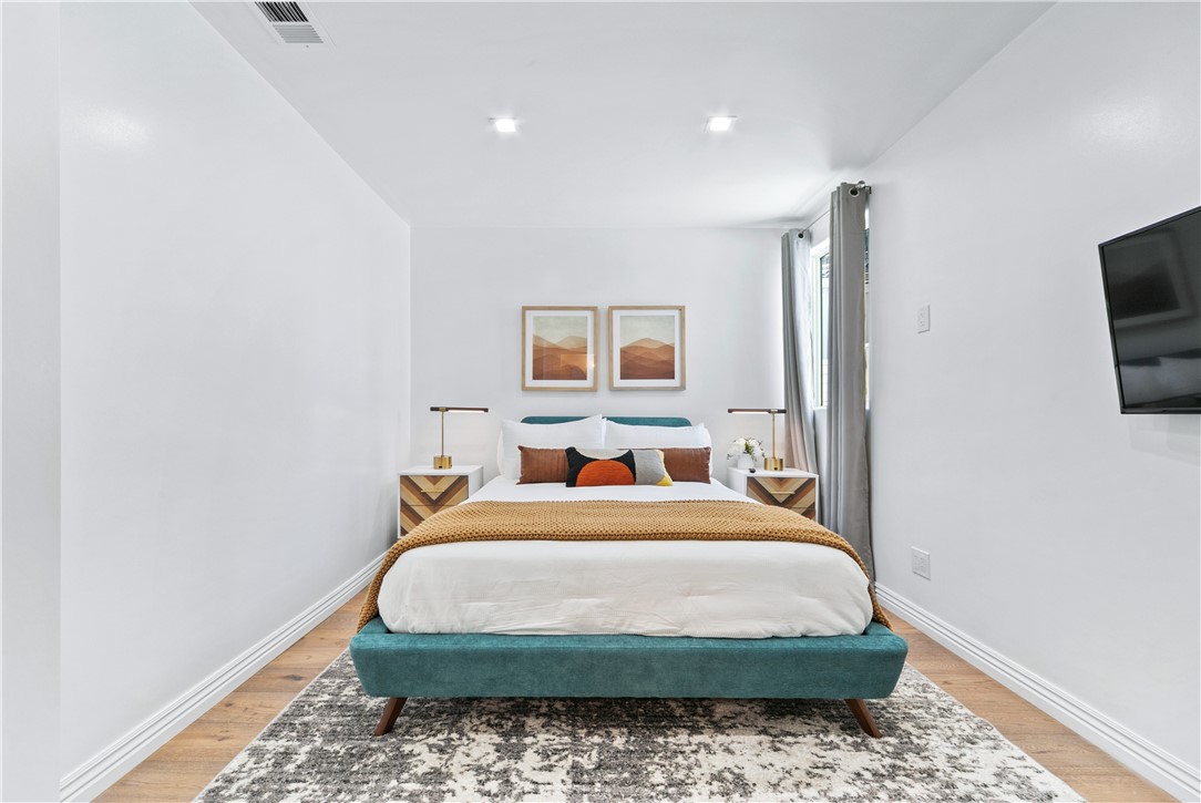 3763 Lankershim Boulevard Property Photo 14