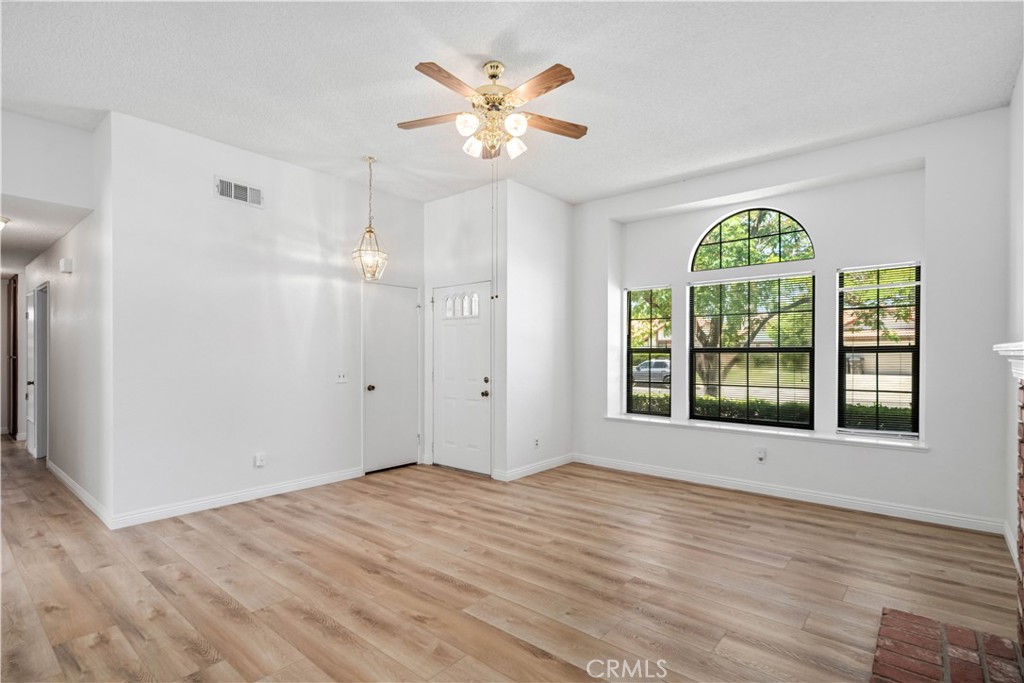 2808 College Park Property Photo 9