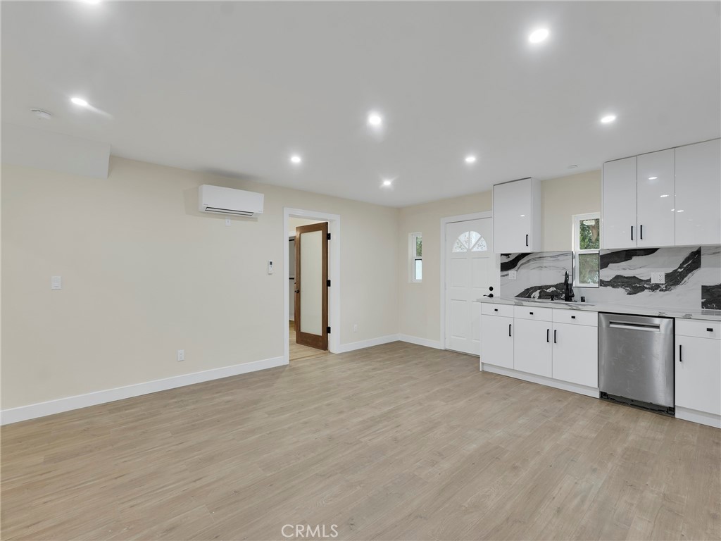 4532 Ensenada Property Photo 10
