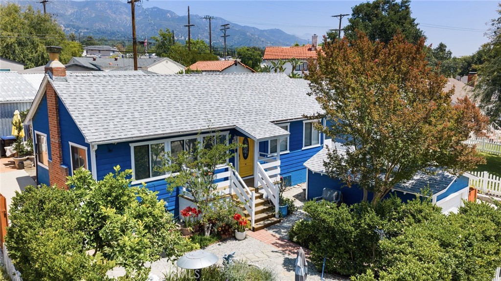 3427 Encinal Street Property Photo 2