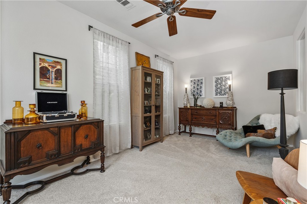 25730 Hawthorne Place Property Photo 6