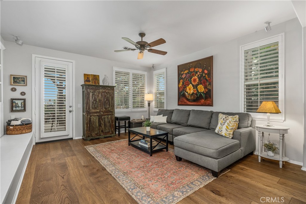 25730 Hawthorne Place Property Photo 16