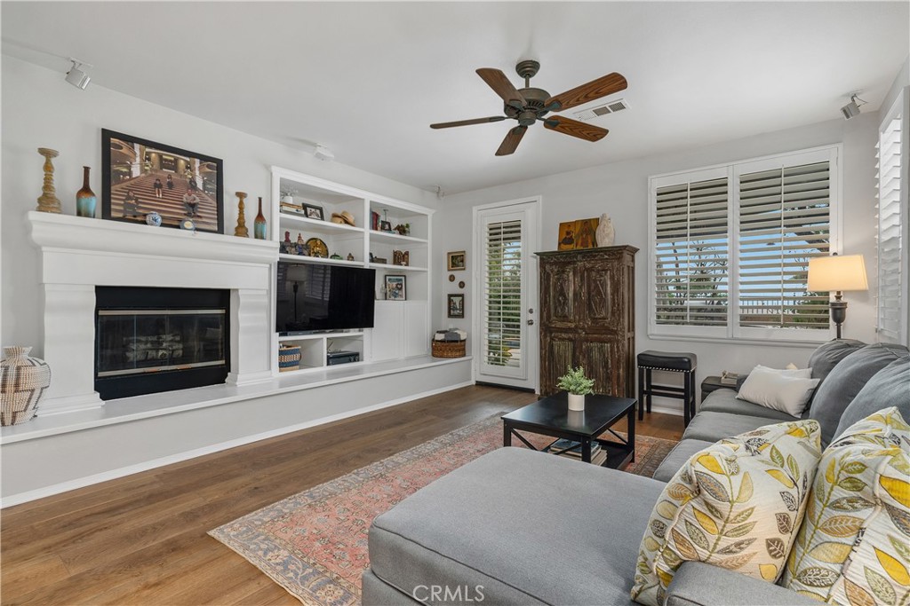 25730 Hawthorne Place Property Photo 17