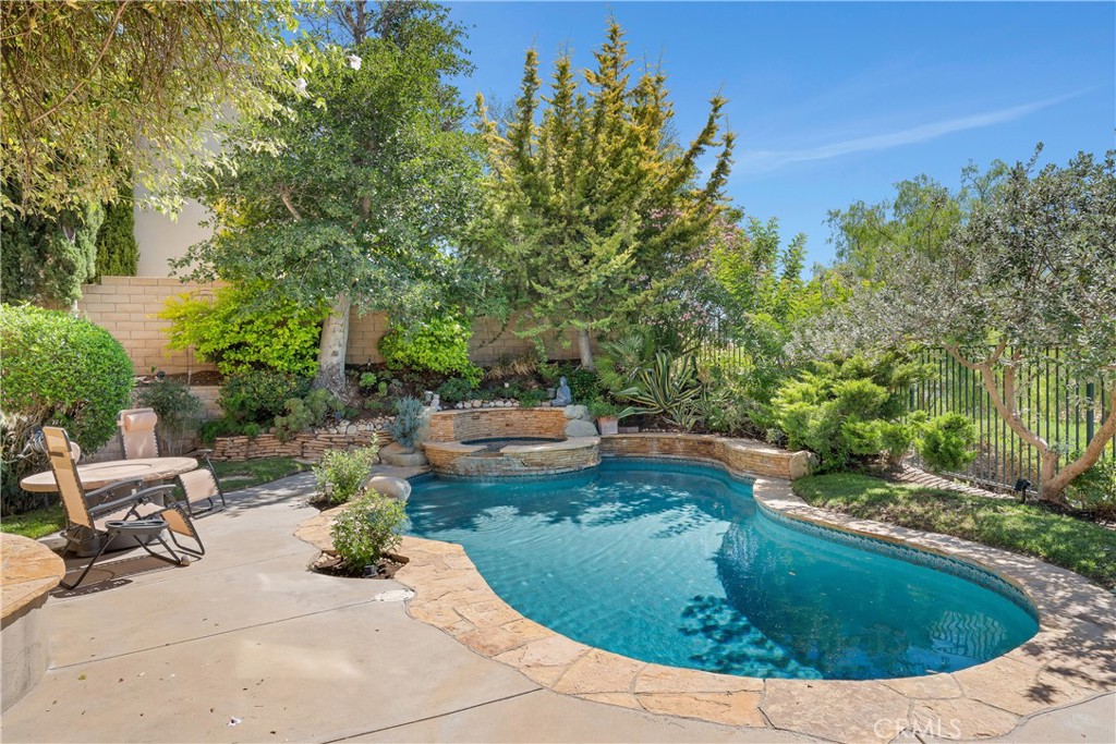 25730 Hawthorne Place Property Photo 36