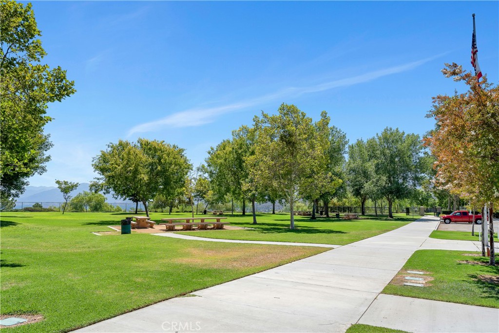 25730 Hawthorne Place Property Photo 41
