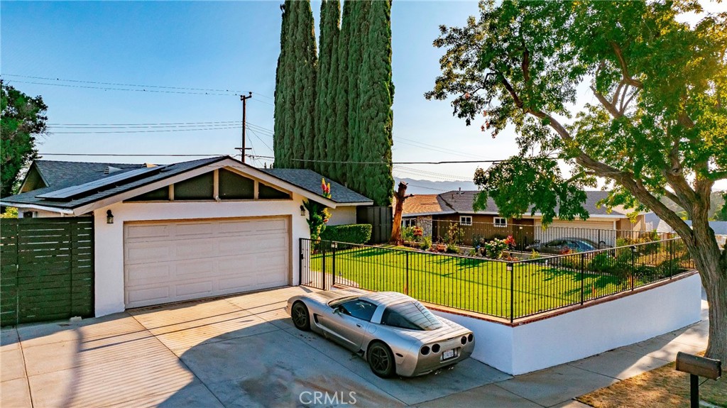19776 Merryhill Street Property Photo 36