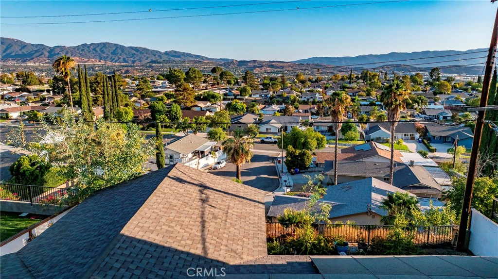 19776 Merryhill Street Property Photo 40